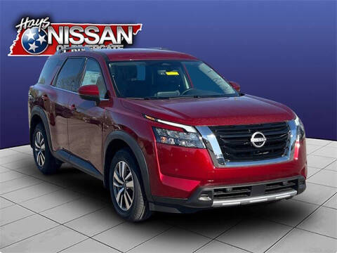 2025 Nissan Pathfinder SL