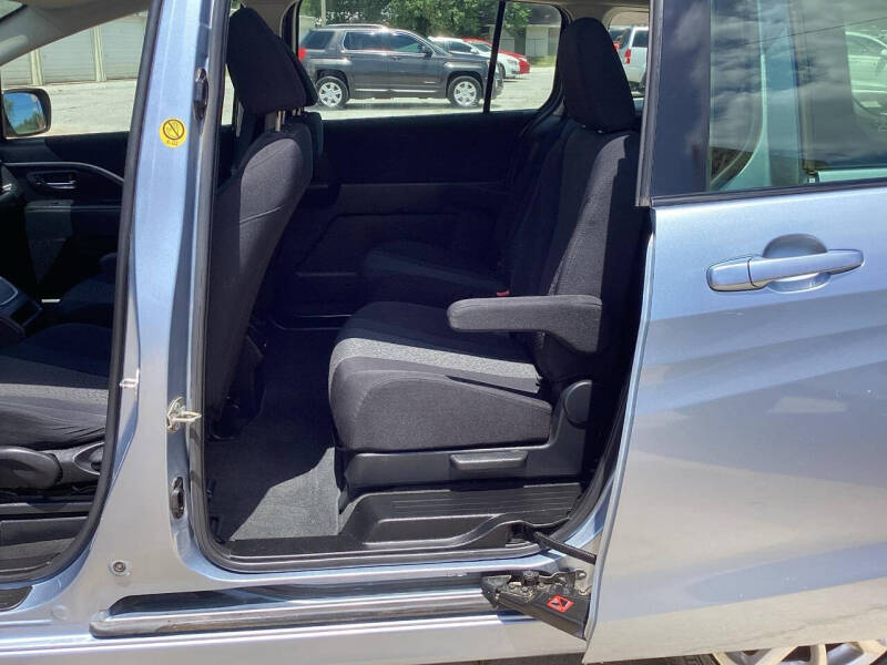 2012 Mazda MAZDA5 Touring