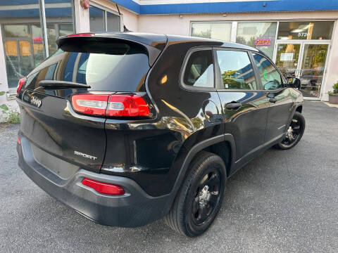 2014 Jeep Cherokee Sport