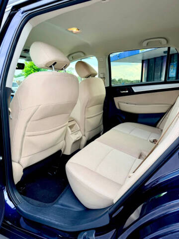 2018 Subaru Outback 2.5i Premium
