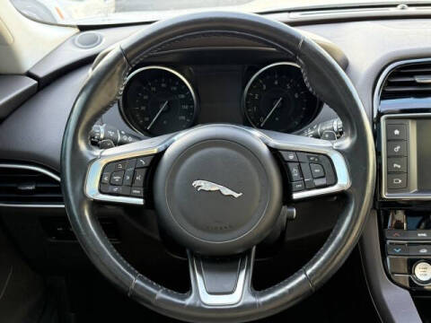 2018 Jaguar F-PACE 25t Prestige