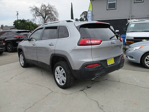 2016 Jeep Cherokee