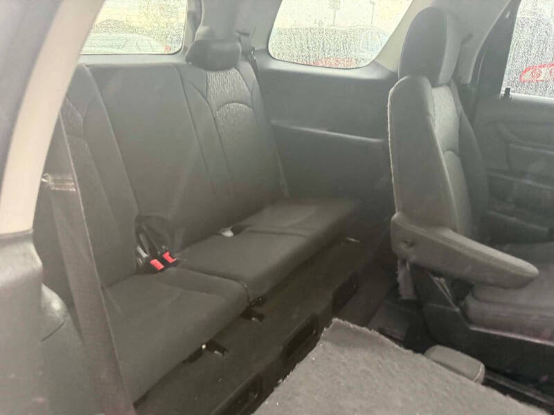 2014 GMC Acadia SLE-2