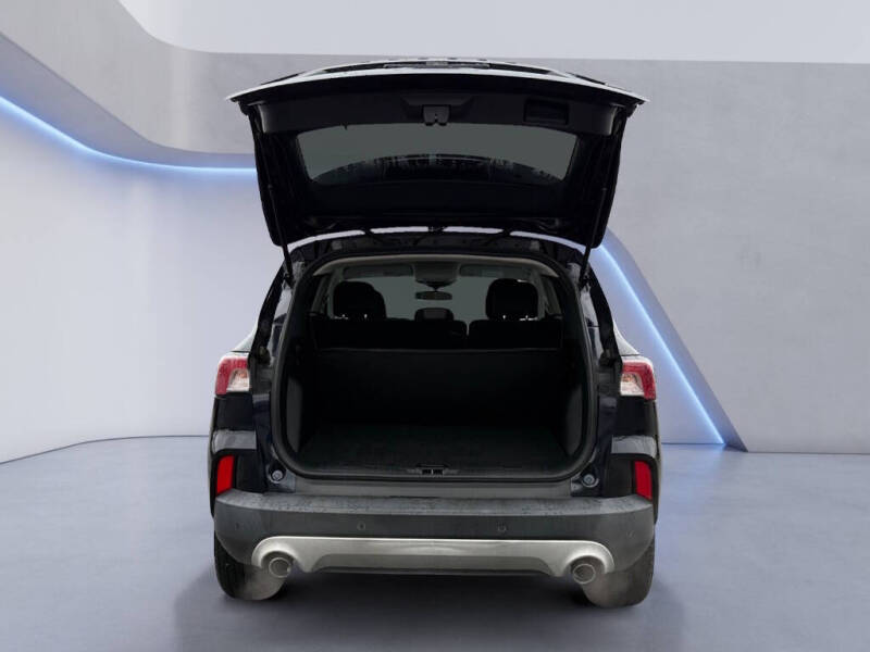 2021 Ford Escape Hybrid SE