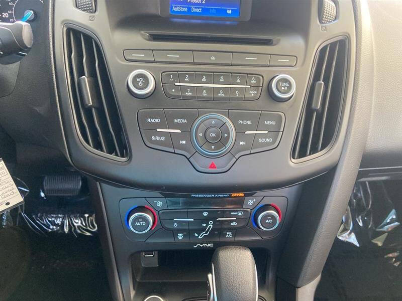2017 Ford Focus SE