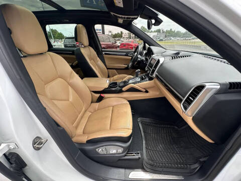 2016 Porsche Cayenne