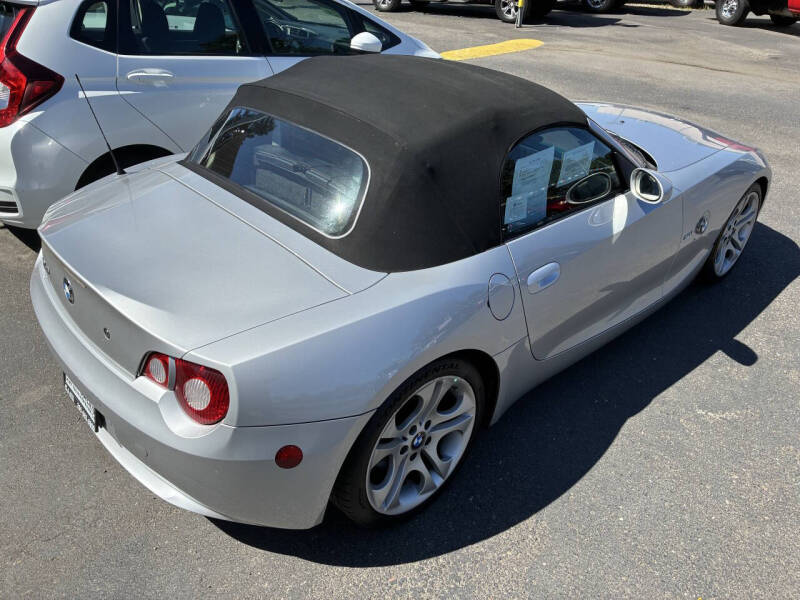 2005 BMW Z4 3.0i