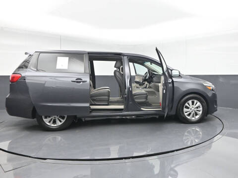 2017 Kia Sedona LX