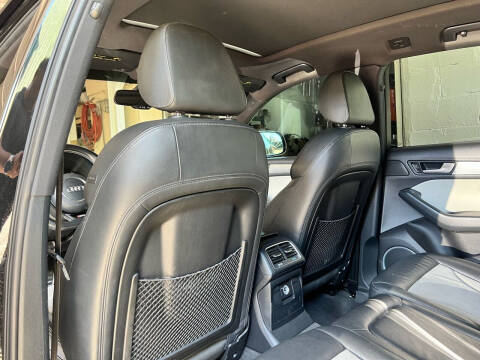 2016 Audi SQ5 3.0T quattro Premium Plus