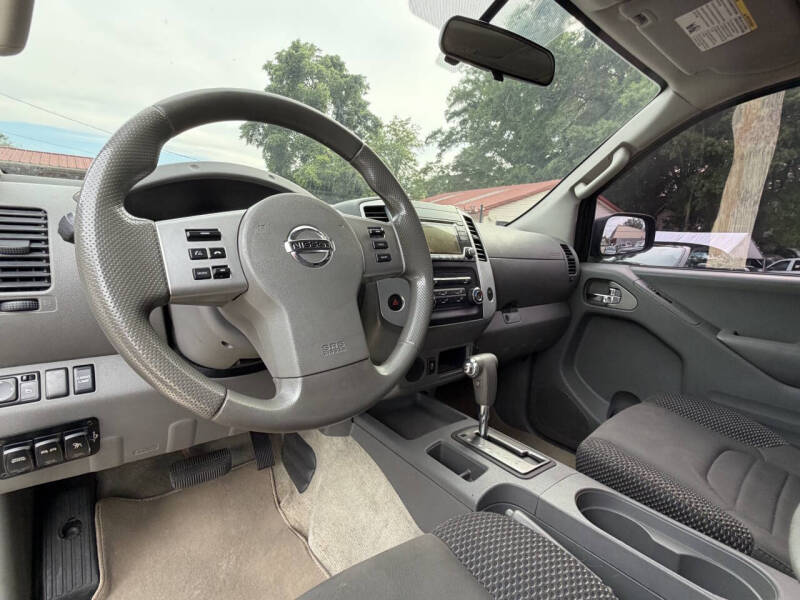 2016 Nissan Frontier Desert Runner