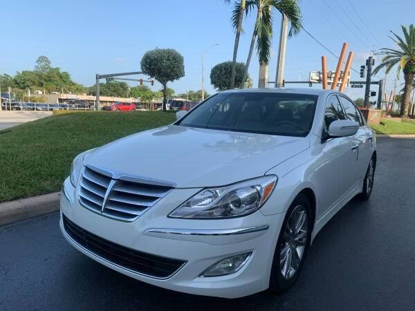 2012 Hyundai Genesis  - $12,999