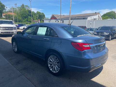 2011 Chrysler 200 Limited