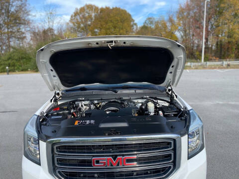 2017 GMC Yukon SLT