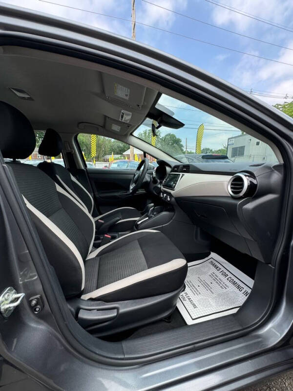 2021 Nissan Versa SV