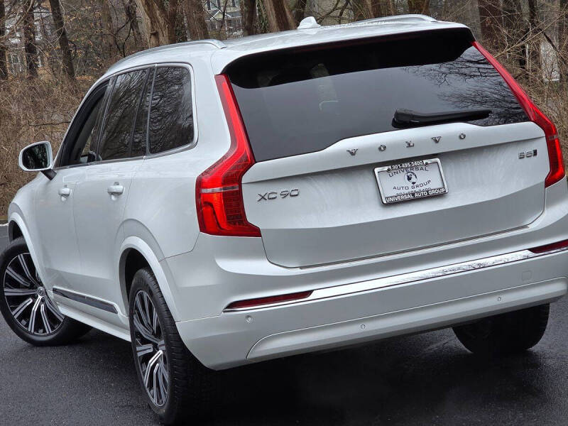 2024 Volvo XC90 B5 Core Bright Theme