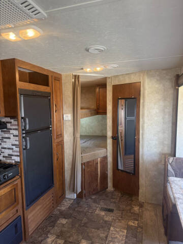 2013 Coachmen RV Catalina 272DBS wth bunks
