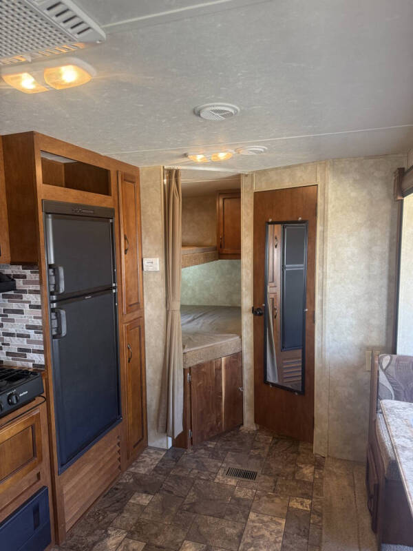 2013 Coachmen RV Catalina 272DBS wth bunks
