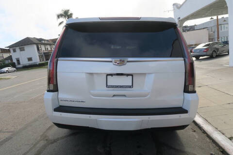 2017 Cadillac Escalade ESV Platinum