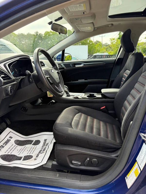 2014 Ford Fusion Hybrid SE