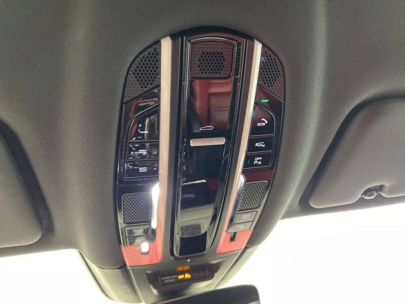 2022 Porsche Cayenne