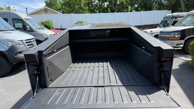 2026 Tesla Cybertruck