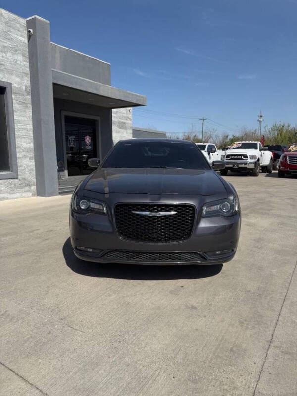 2019 Chrysler 300 S