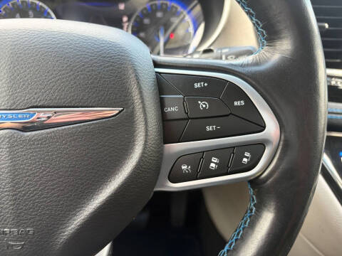 2021 Chrysler Pacifica Touring L