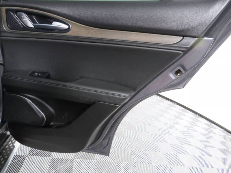 2018 Alfa Romeo Stelvio Ti