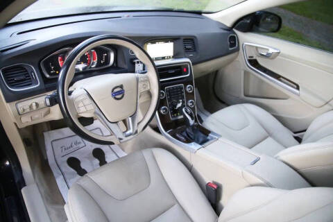 2016 Volvo V60 T5 Drive-E Premier