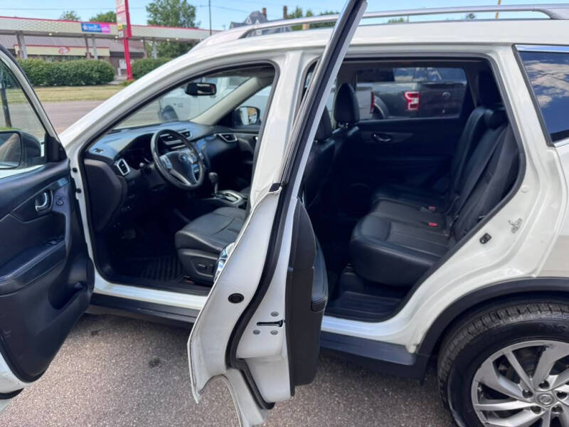 2015 Nissan Rogue