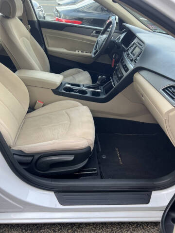 2015 Hyundai Sonata SE