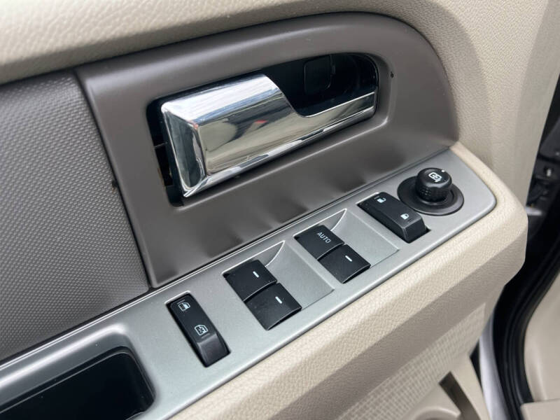 2012 Ford Expedition XLT