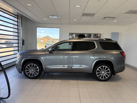2022 GMC Acadia Denali