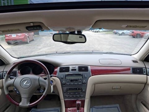 2004 Lexus ES 330