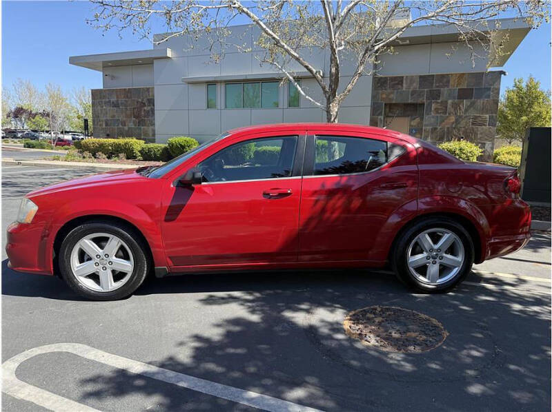 2013 Dodge Avenger SE