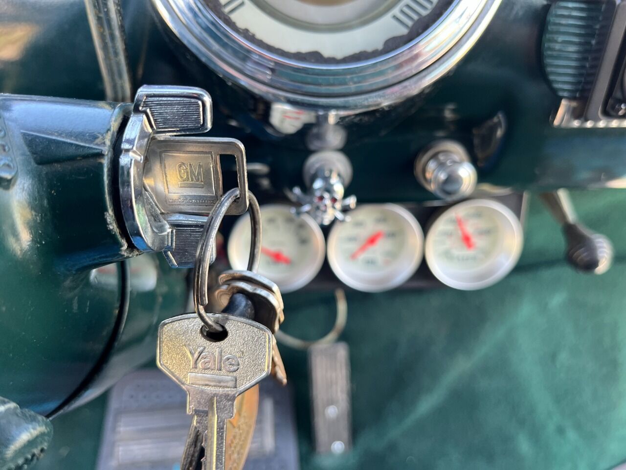 1947 Ford Tudor 106