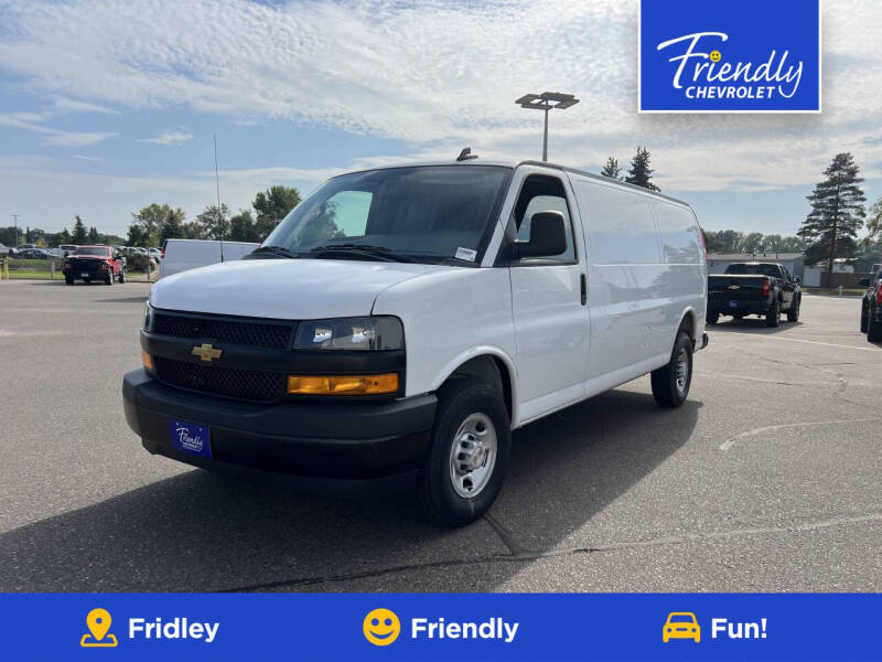 2025 Chevrolet Express 3500