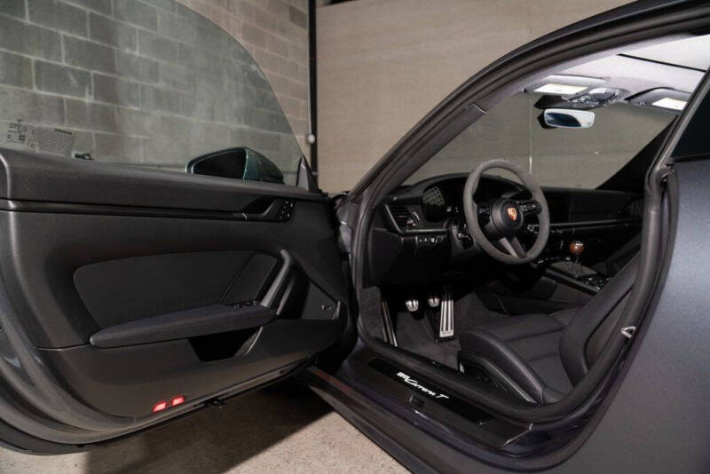 2026 Porsche 911 Carrera T