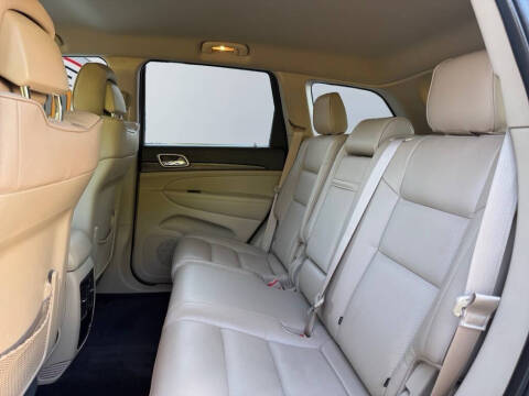 2015 Jeep Grand Cherokee Laredo