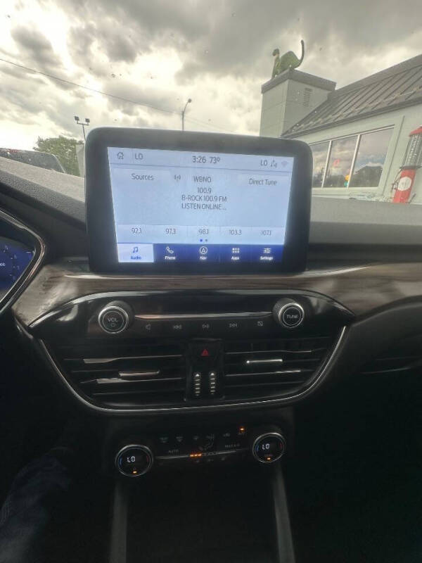 2020 Ford Escape Titanium