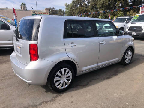 2009 Scion xB