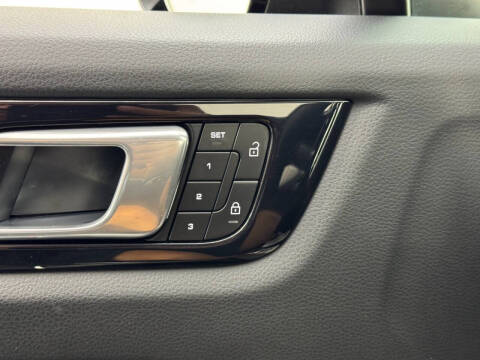 2022 Porsche Cayenne Coupe Platinum Edition