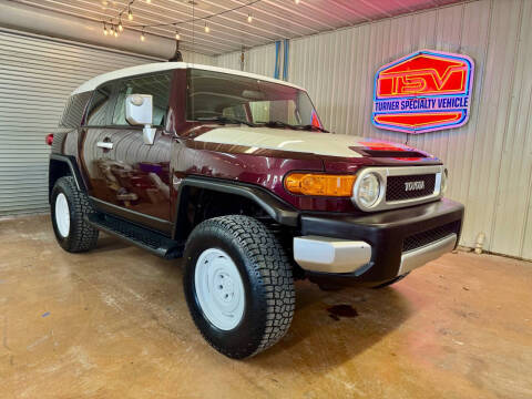 2007 Toyota FJ Cruiser for sale at Turner Specialty Vehicle in Holt MO