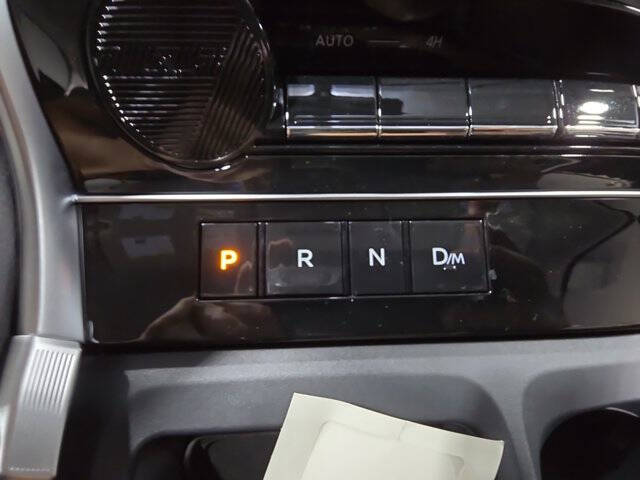 2025 Nissan Armada SV