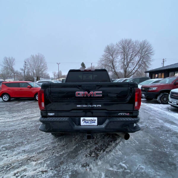 2023 GMC Sierra 2500HD AT4