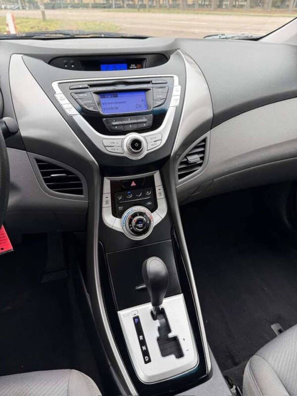 2012 Hyundai Elantra GLS