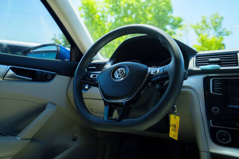 2017 Volkswagen Passat 1.8T S