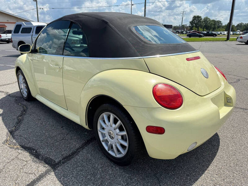 2005 Volkswagen New Beetle Convertible GLS