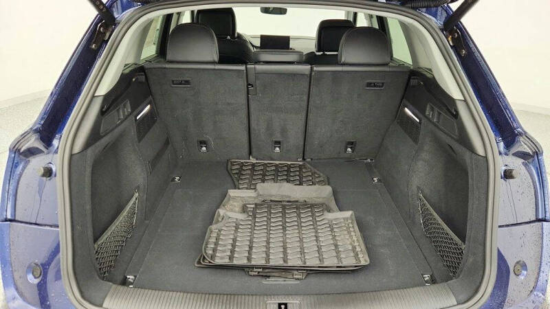 2024 Audi Q5 quattro S line Prestige 45 TFSI