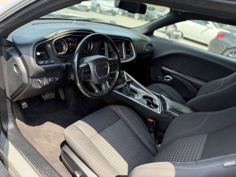 2018 Dodge Challenger SXT
